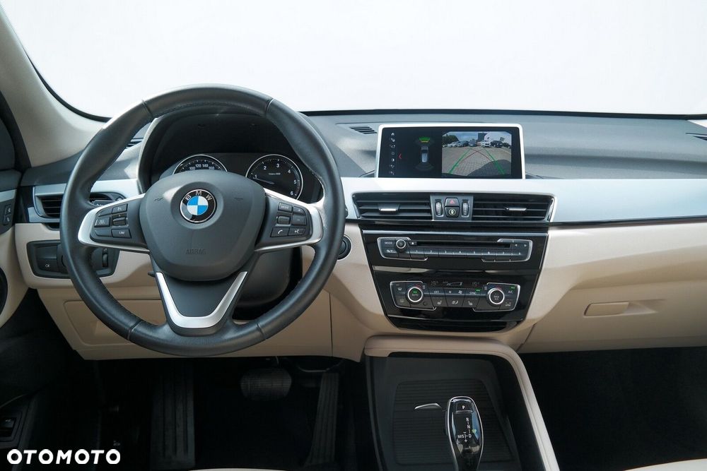 BMW X1 - 18