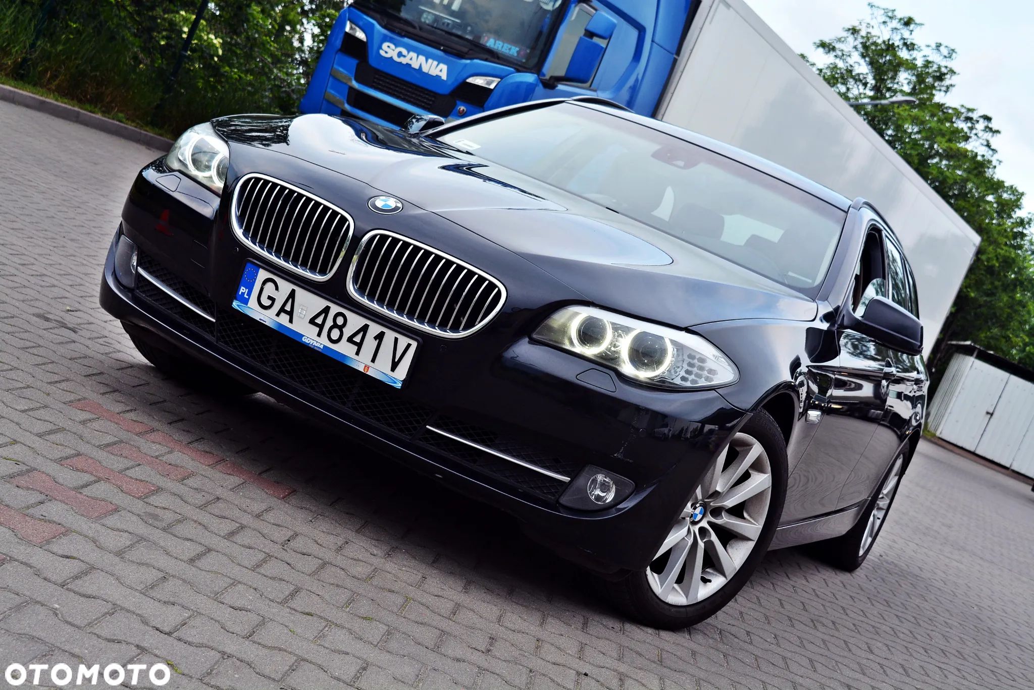 BMW Seria 5 520d Touring - 1
