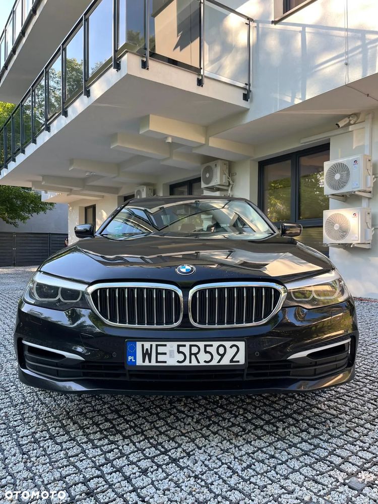 BMW Seria 5 518d - 1