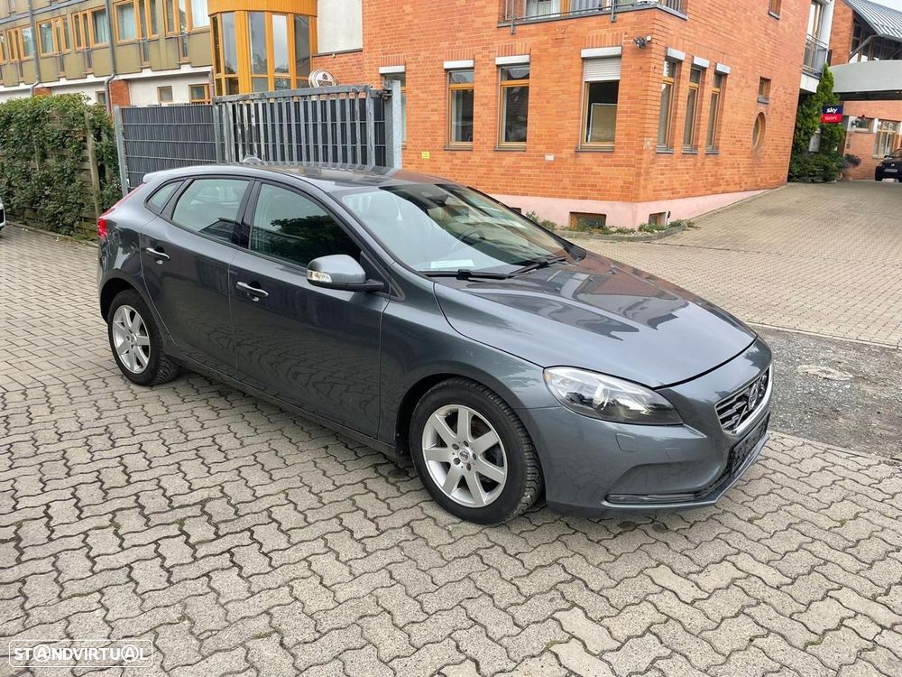 Volvo V40 D2 - 6