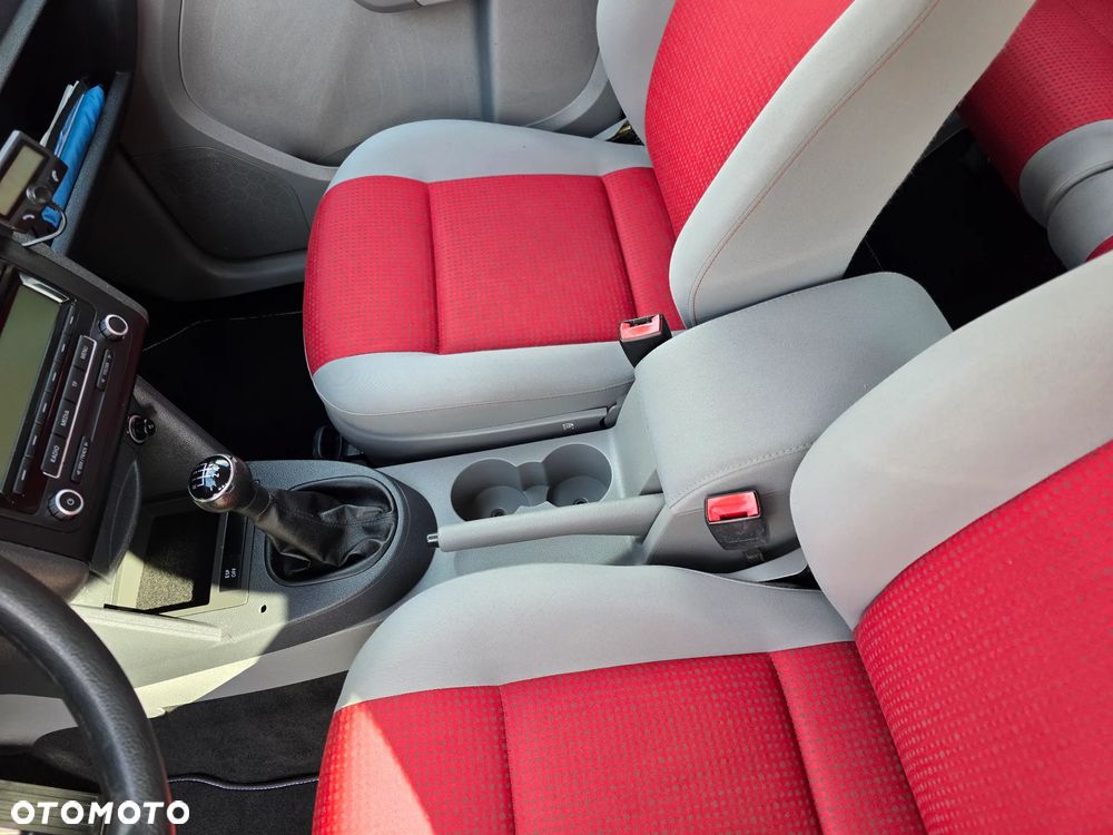 Volkswagen Caddy 1.6 Life Style (5-Si.) - 16