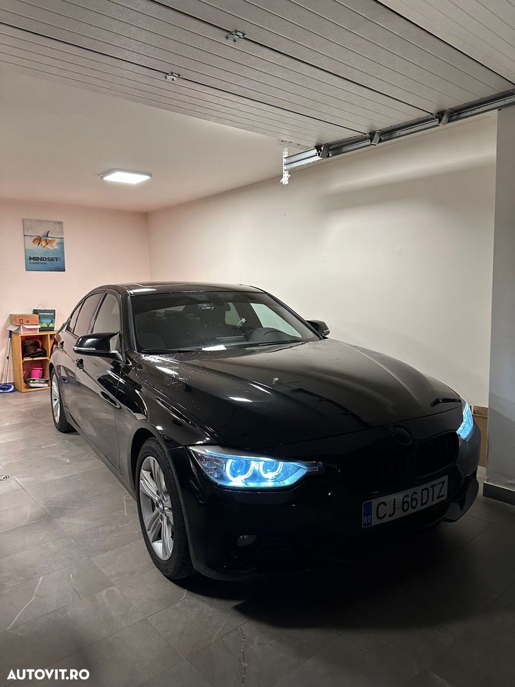 BMW Seria 3 320d Aut. Sport Line - 7