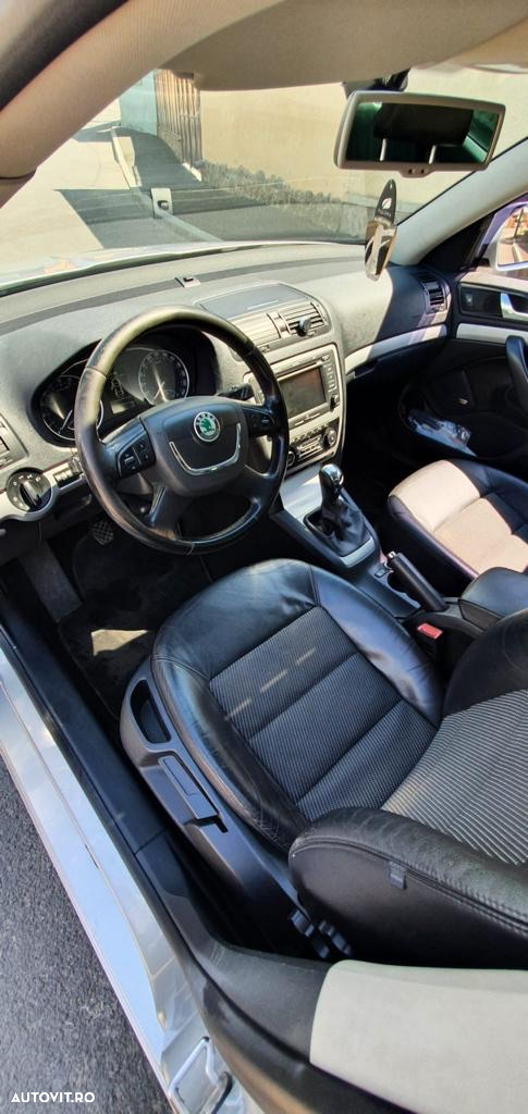 Skoda Octavia 2.0 TDI Ambiente - 13