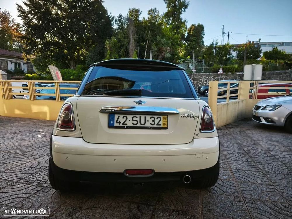 MINI 3 Portas Cooper D - 9
