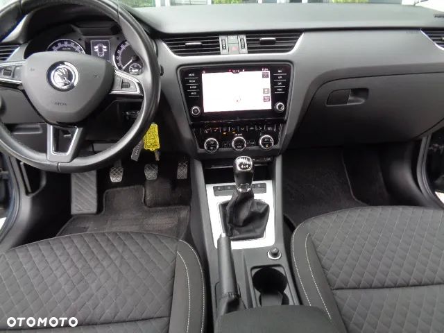 Skoda Octavia 2.0 TDI 4x4 Drive - 9