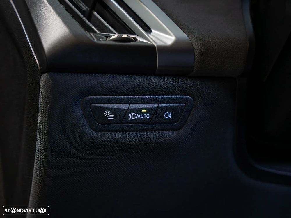 BMW iX xDrive 45 Pack Desportivo - 15