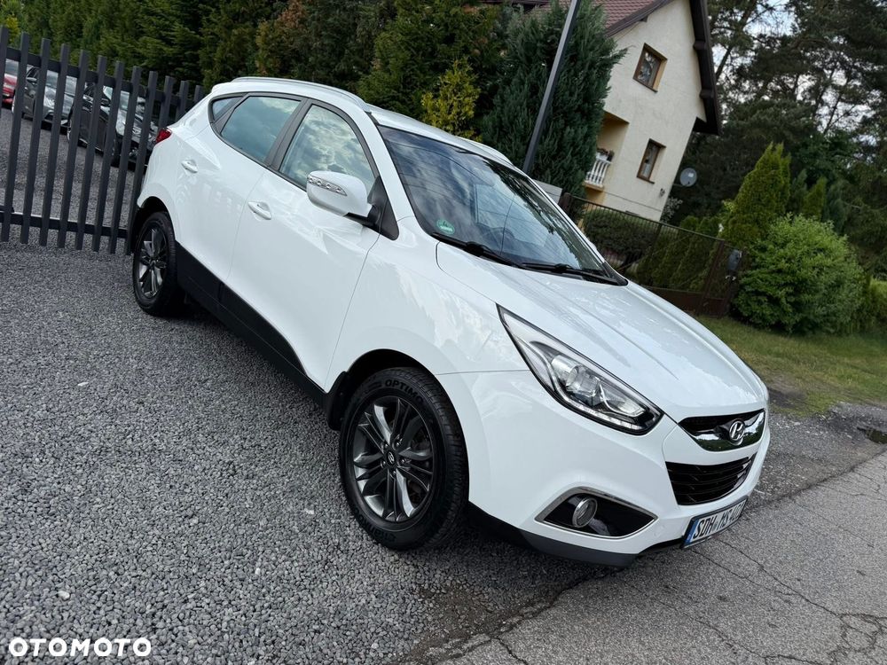 Hyundai ix35 1.7 CRDi 2WD Fifa World Cup Edition - 4