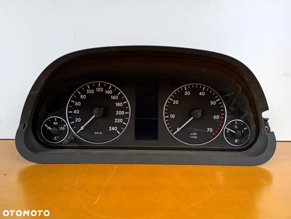licznik zegary mercedes w169 a-klassa 1.5 1.7 a1695406047 - 1
