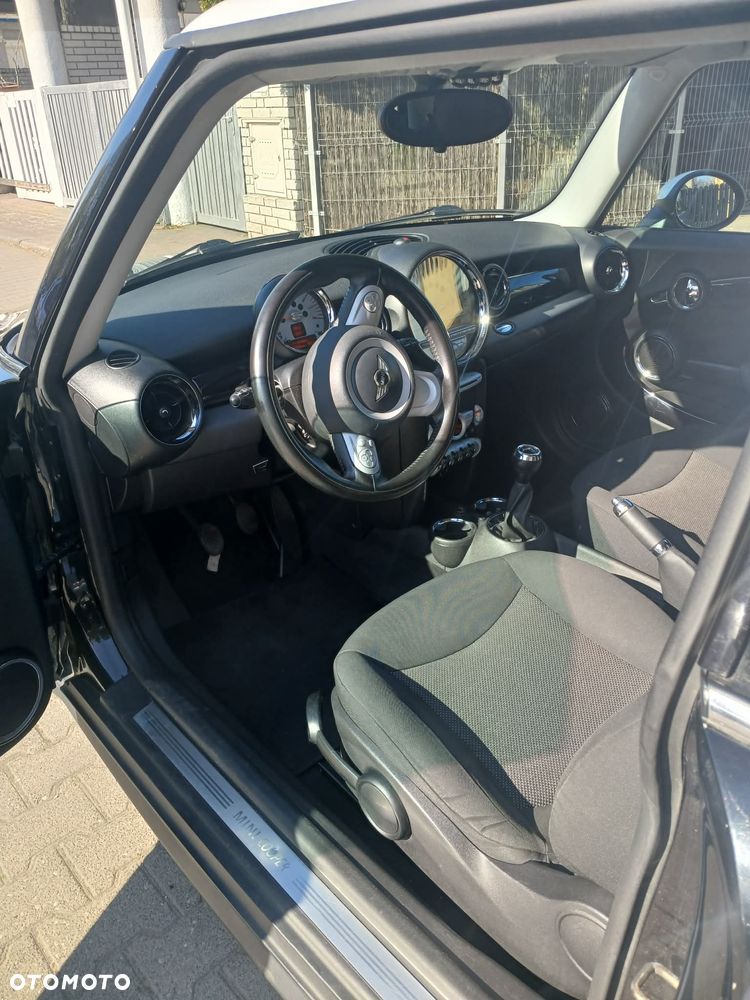 MINI Cooper - 11