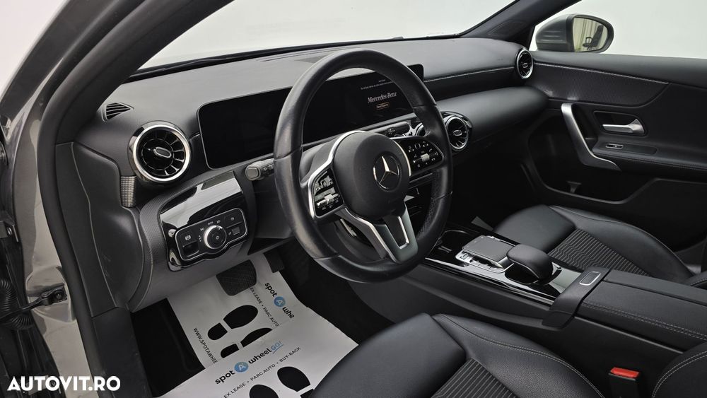 Mercedes-Benz A - 13