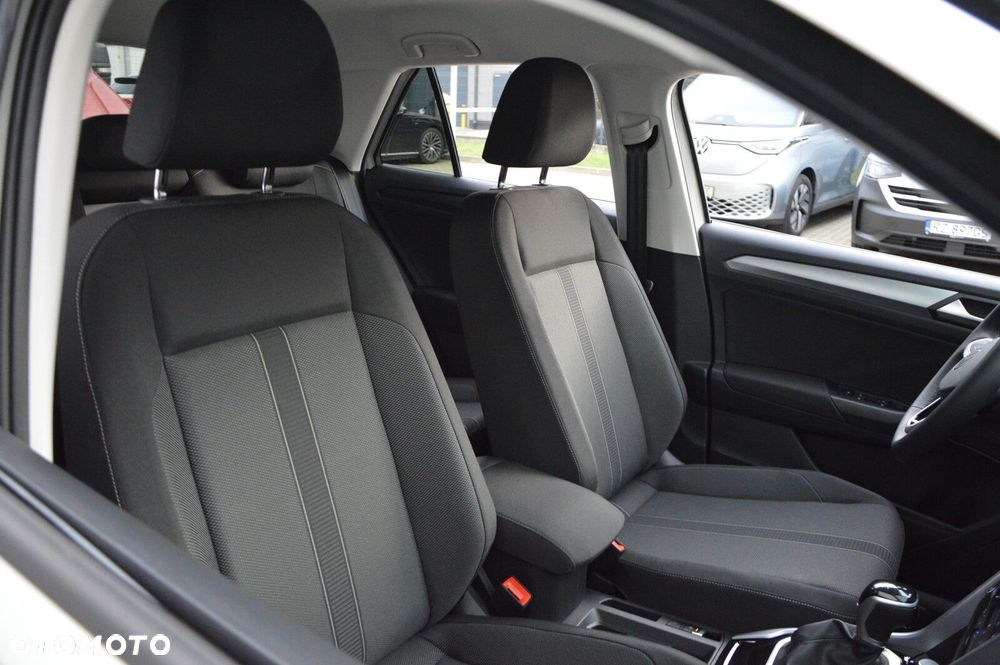 Volkswagen T-Roc - 20