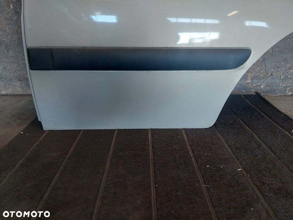 DRZWI KOMPLETNE LEWY TYŁ CITROEN C3 I KDDC - 3