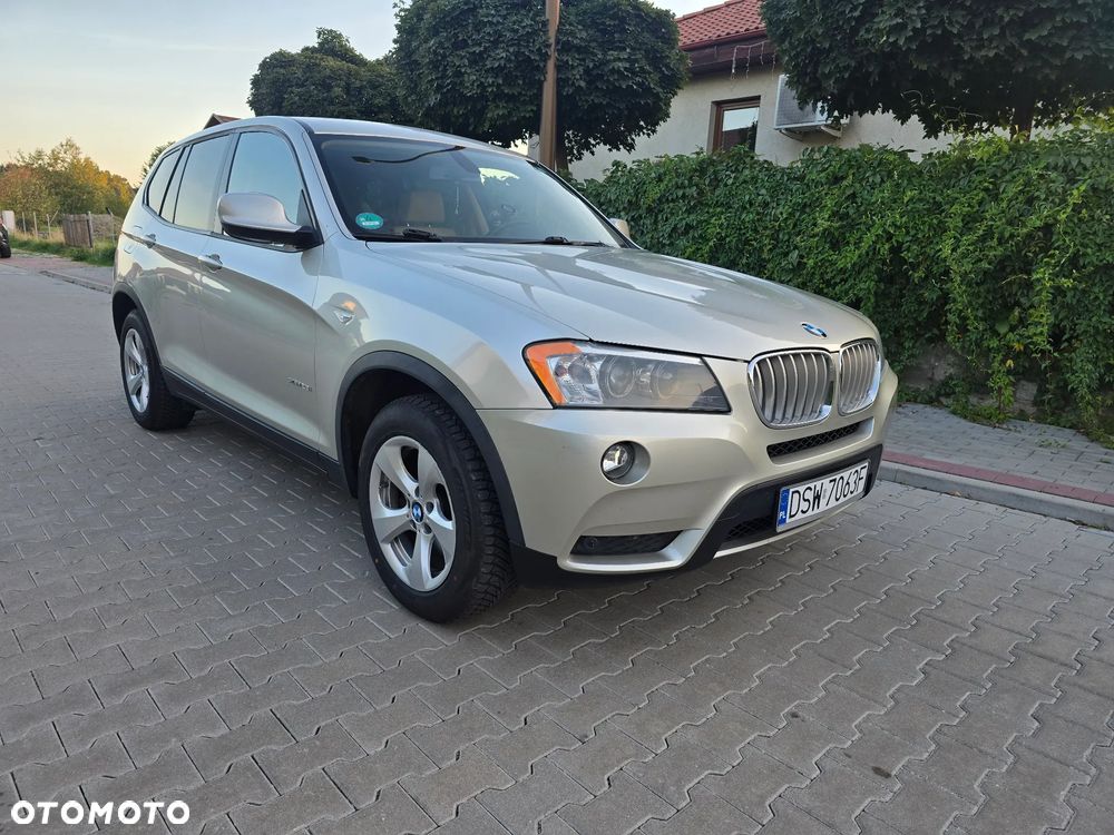 BMW X3 28i xDrive - 4