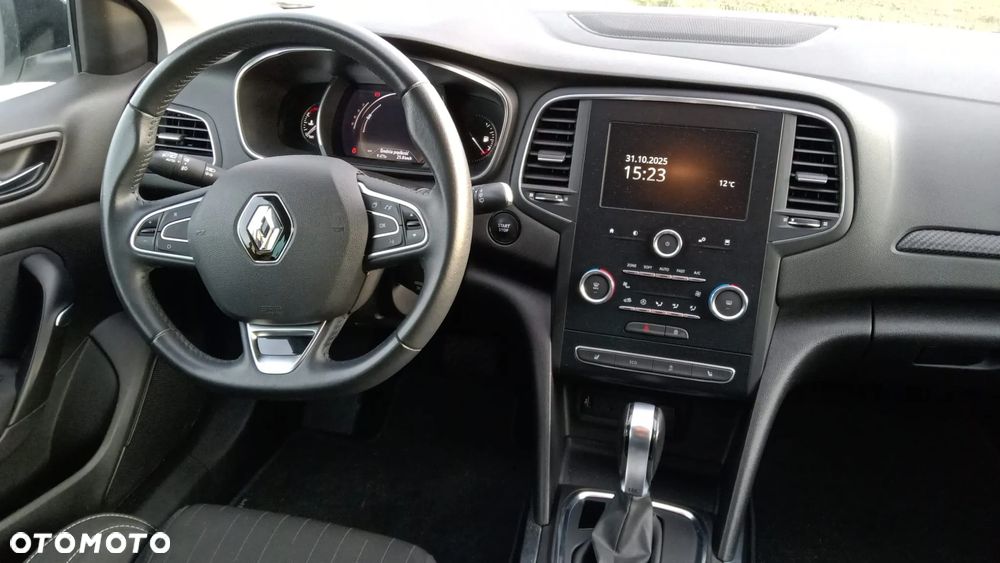 Renault Megane ENERGY TCe 140 EDC LIMITED - 8