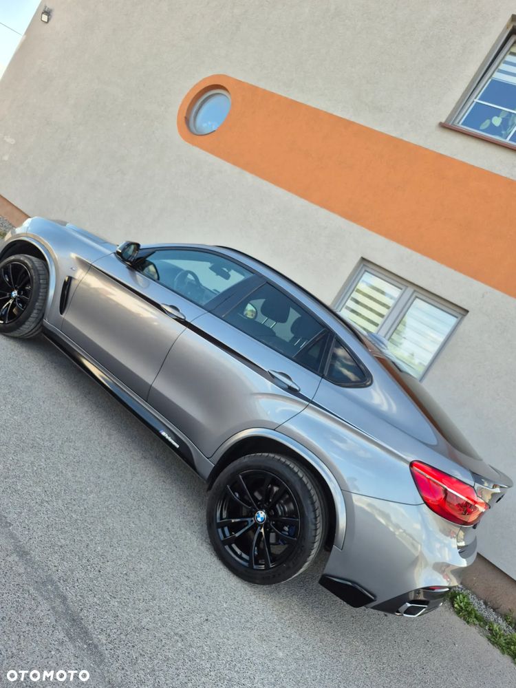 BMW X6 xDrive40d - 9