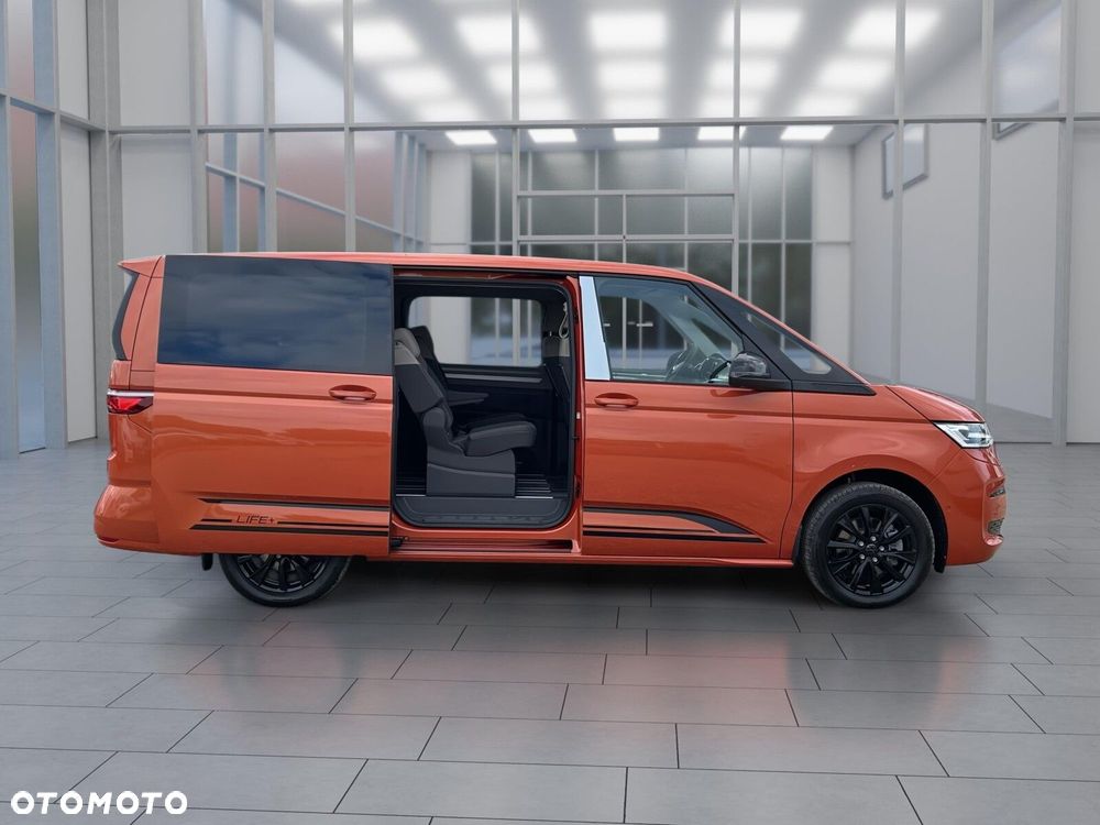 Volkswagen Multivan - 11