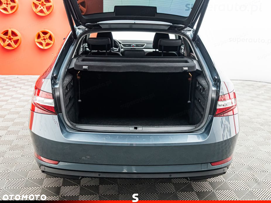 Skoda Superb 1.8 TSI Style DSG - 30