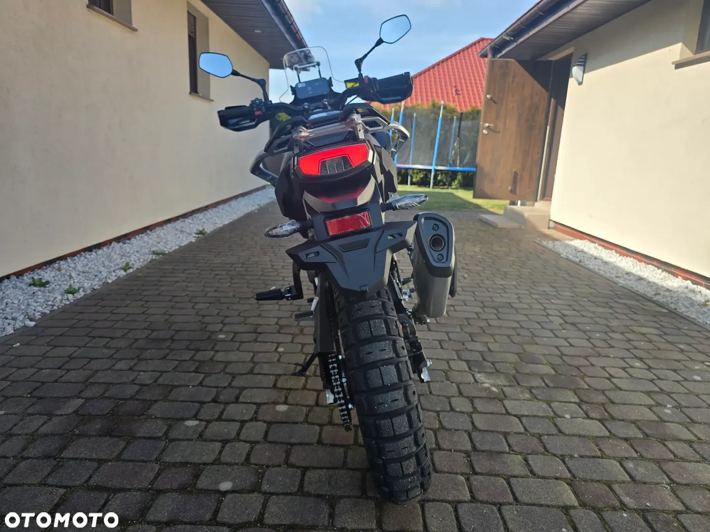 CFMoto MT - 14
