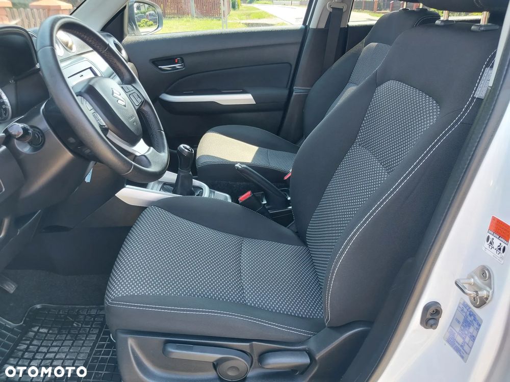 Suzuki Vitara - 12