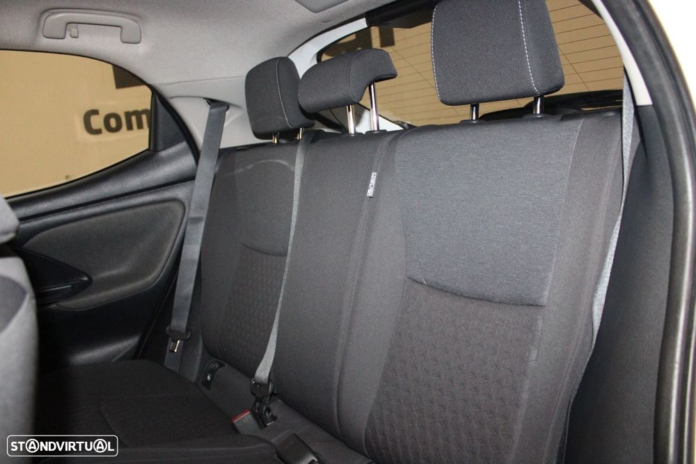Toyota Yaris 1.5 HDF Exclusive - 6