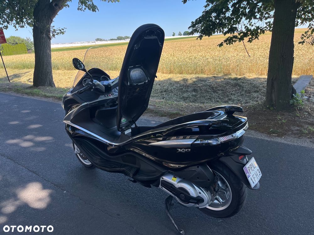 Piaggio X10 - 8