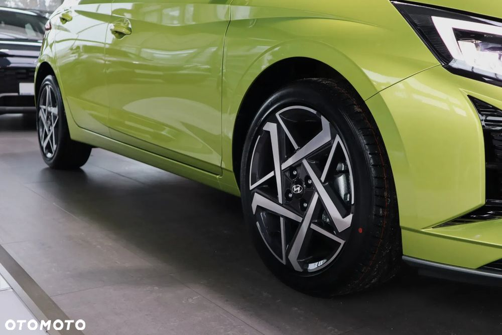 Hyundai i20 1.0 T-GDi Smart DCT - 12