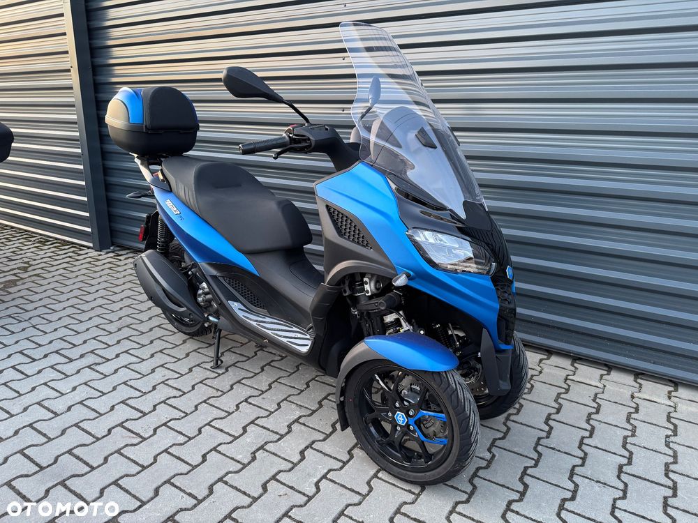 Piaggio MP-3 - 1