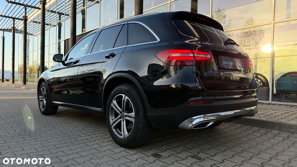 Mercedes-Benz GLC - 18