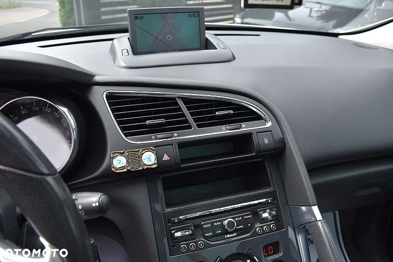 Peugeot 3008 1.6 THP Style - 13