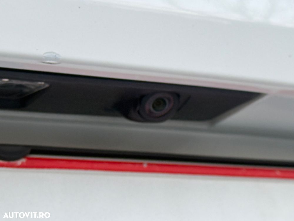 Volvo XC 60 T8 Twin Engine AWD R-Design - 28