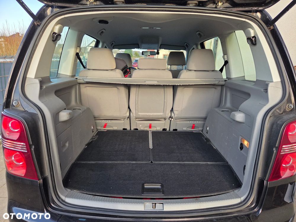 Volkswagen Touran 1.6 Trendline - 7