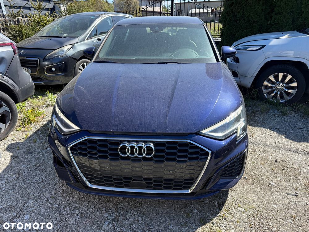 Audi A3 Sportback 35 TFSI S tronic S line - 2