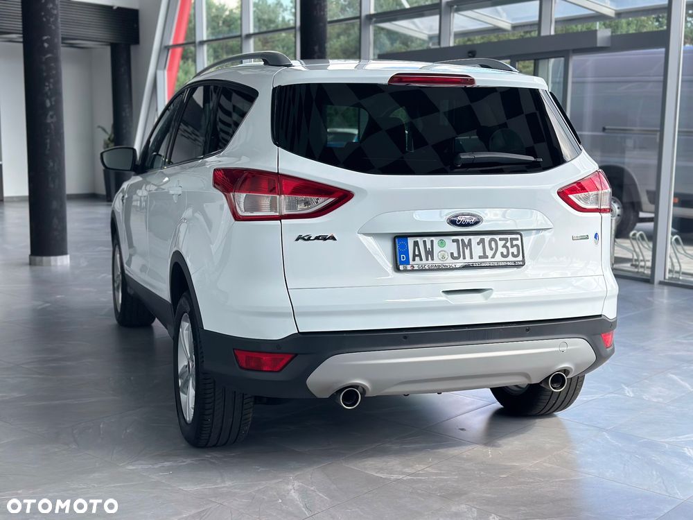Ford Kuga - 8