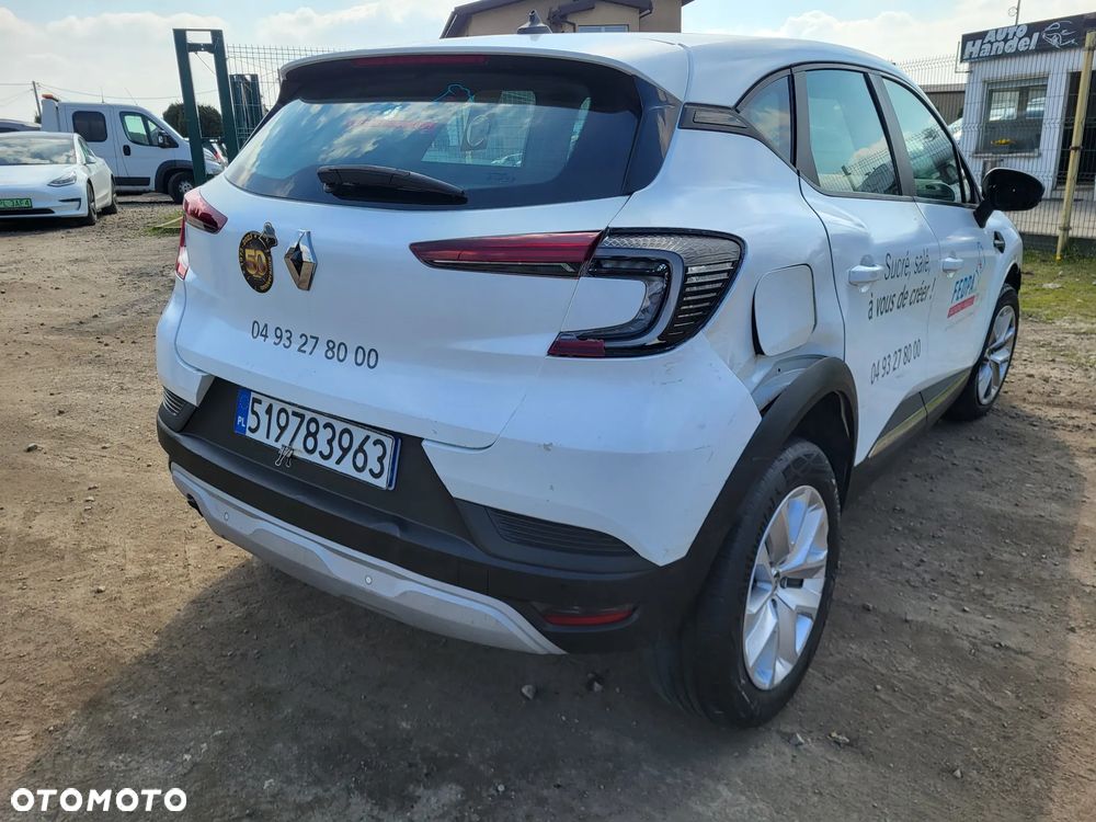 Renault Captur BLUE dCi 115 BUSINESS EDITION - 17