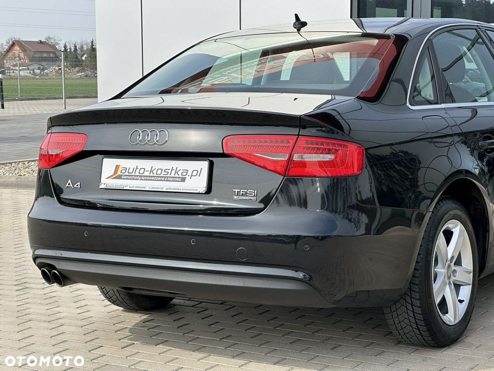 Audi A4 Limousine 1.8 TFSI quattro Attraction - 8