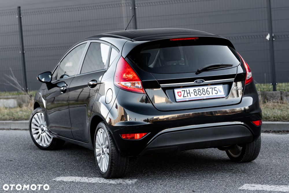 Ford Fiesta - 9