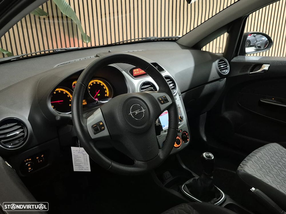 Opel Corsa 1.2 Enjoy S/S - 20