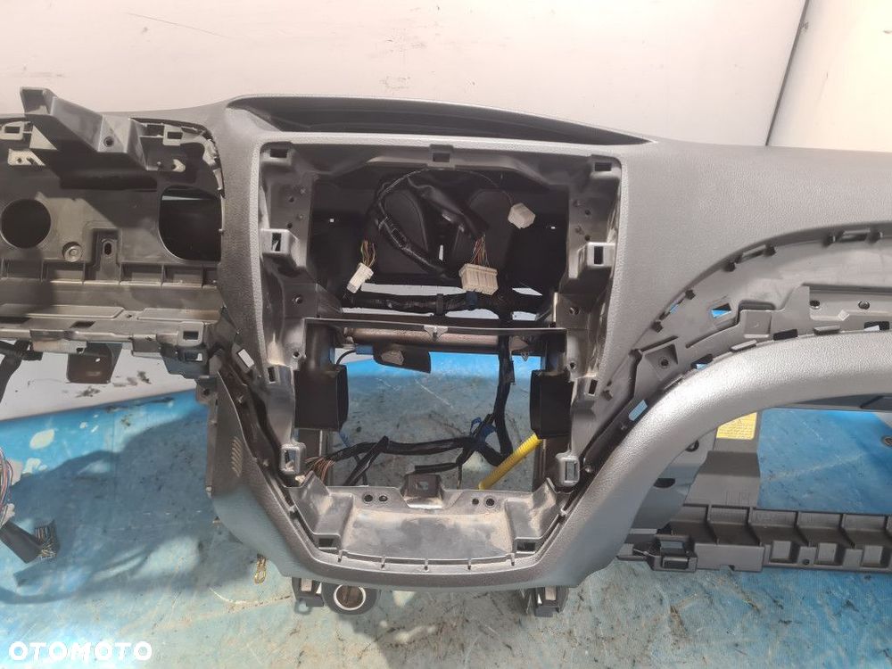 DESKA ROZDZIELCZA KOKPIT SUBARU III GH IMPREZA - 6