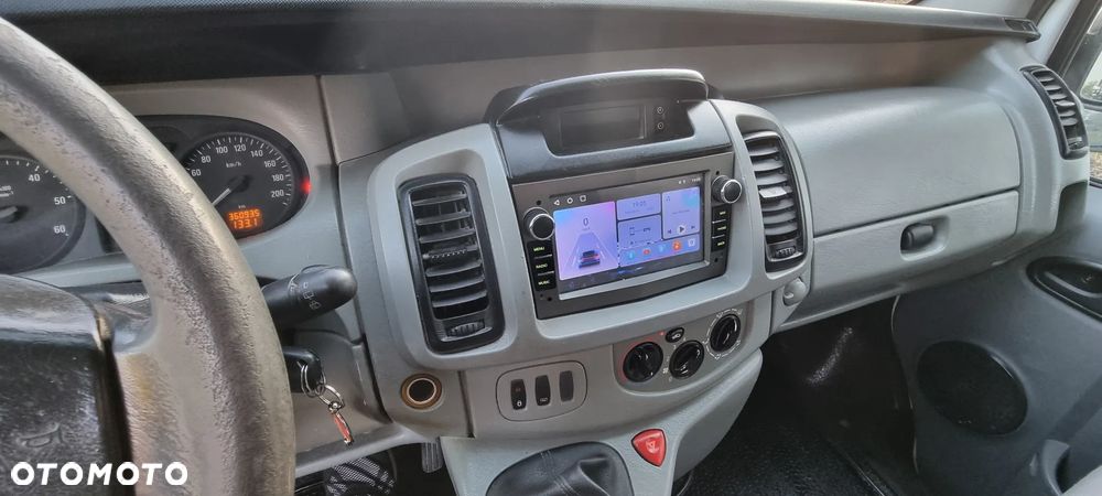 Opel Vivaro - 6