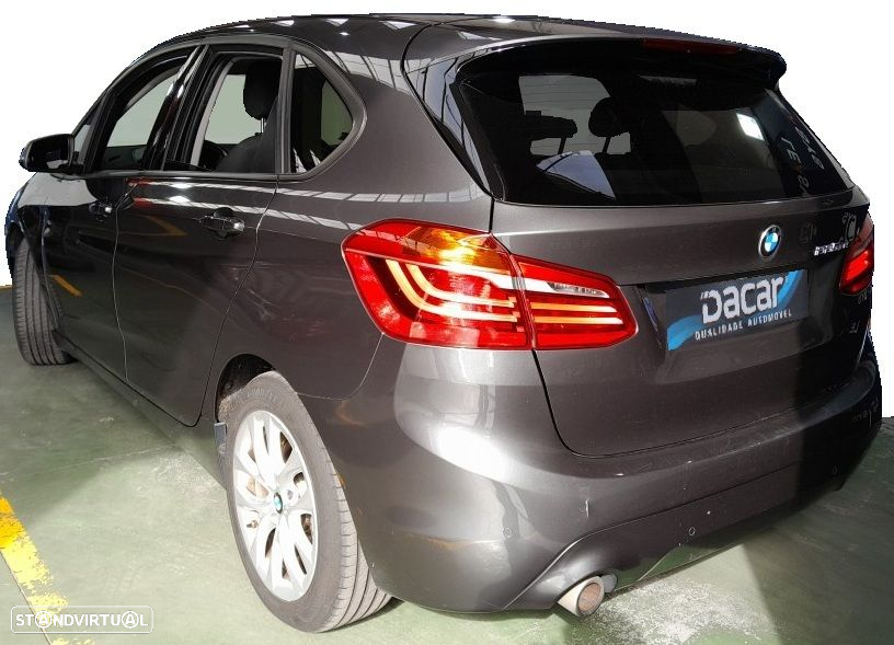 BMW 225xe Active Tourer - 3
