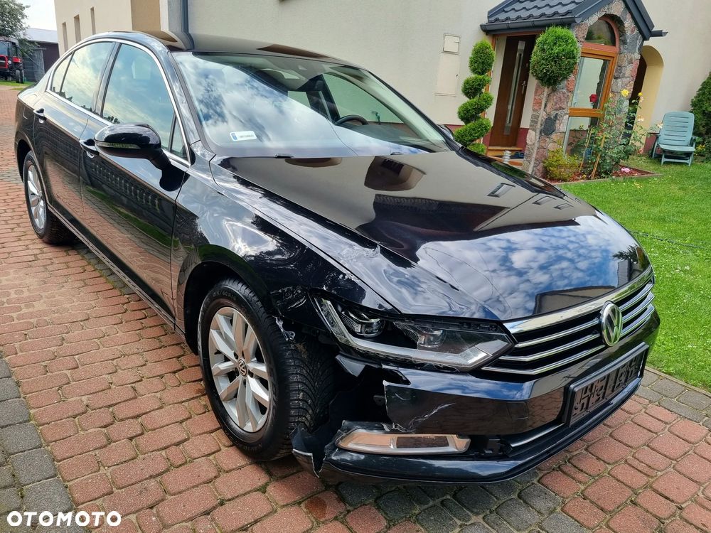 Volkswagen Passat 1.8 TSI BMT Comfortline - 3