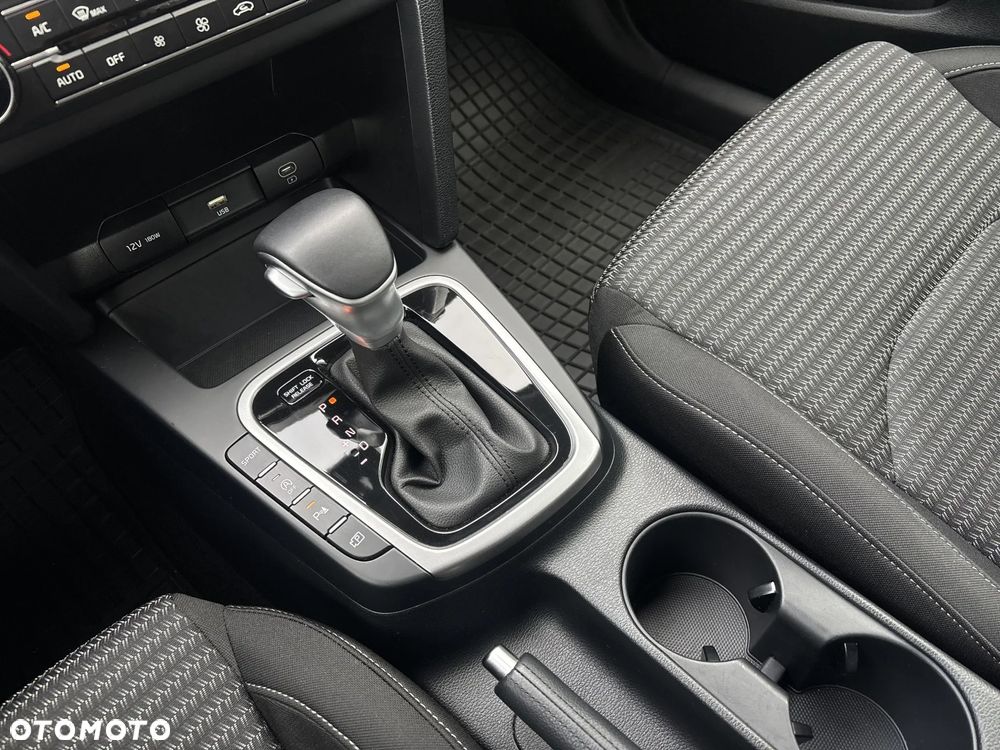 Kia Ceed 1.5 T-GDI M DCT - 15