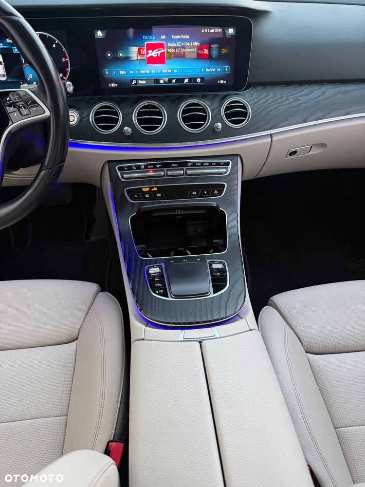 Mercedes-Benz Klasa E 220 d 4-Matic Avantgarde - 18