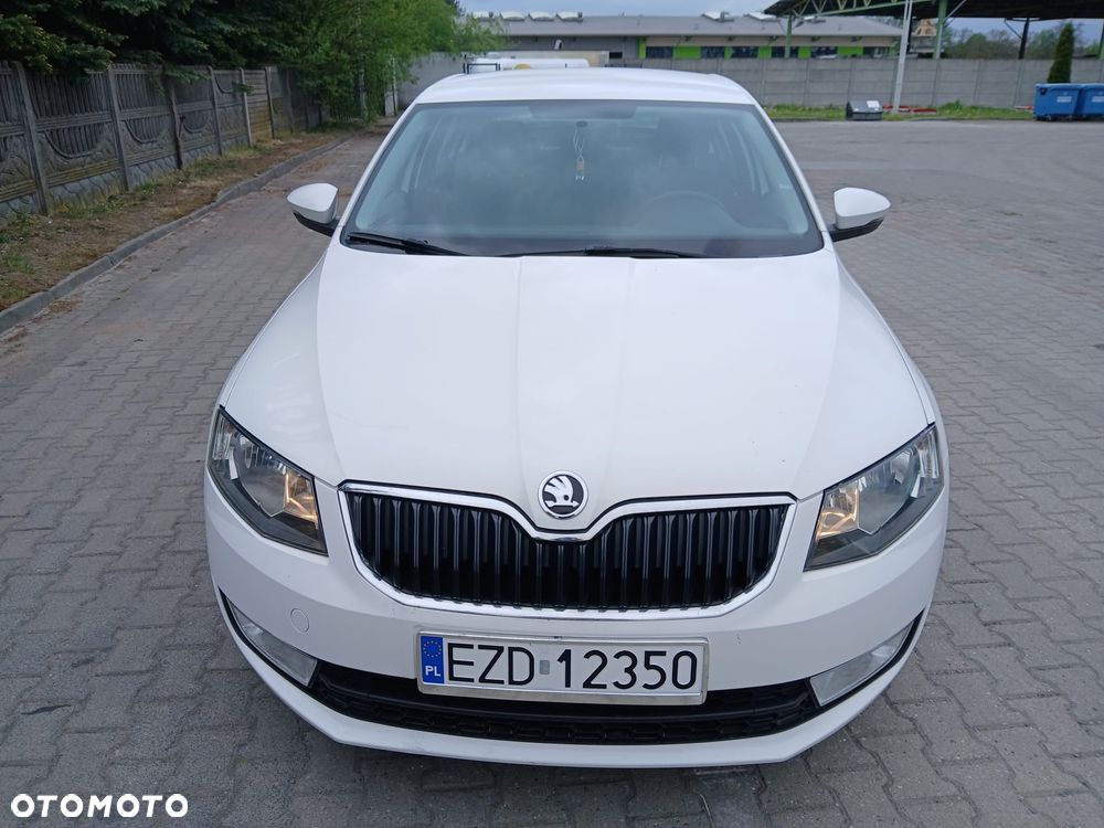 Skoda Octavia 1.6 TDI Solution - 2