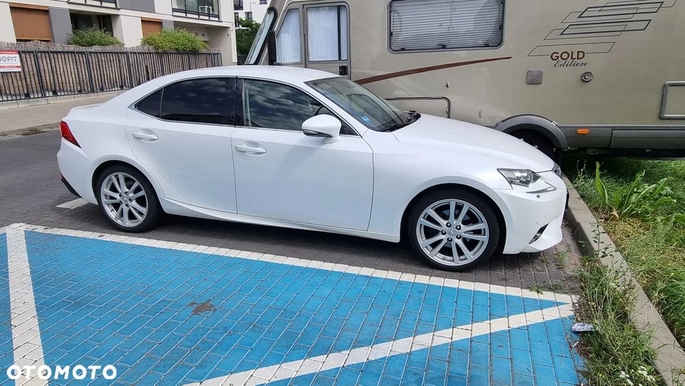 Lexus IS 250 Elegance - 14