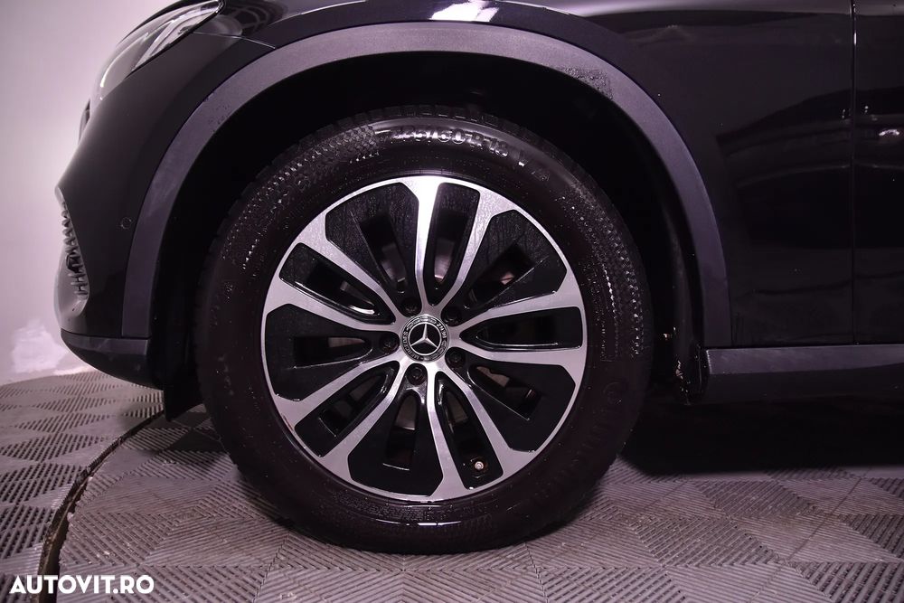 Mercedes-Benz GLC 220 d 4MATIC MHEV - 13