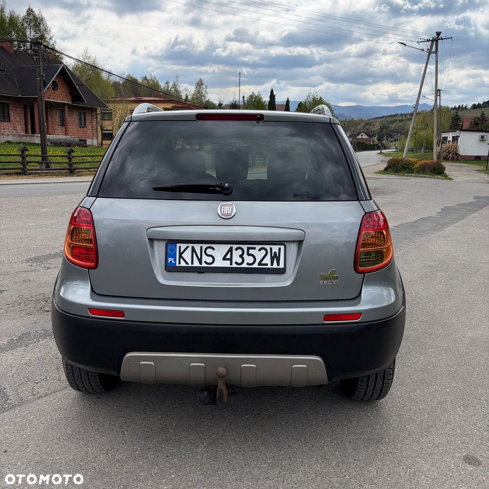 Fiat Sedici 1.6 16V 4x4 Dynamic - 24