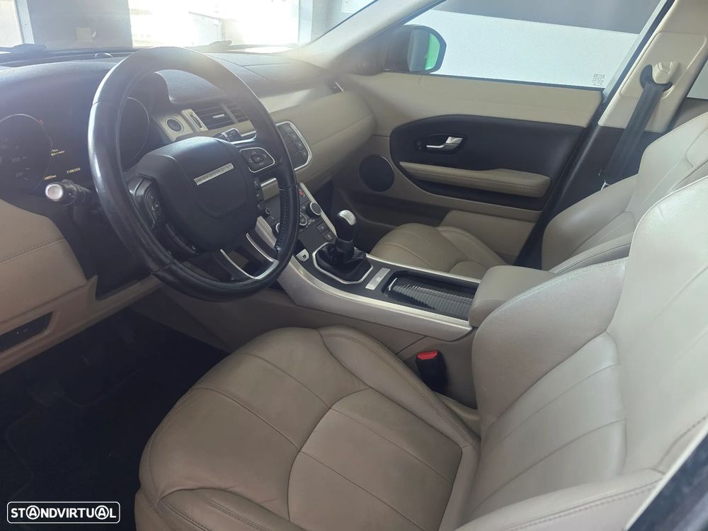 Land Rover Range Rover Evoque eD4 SE Dynamic — fotografia 17