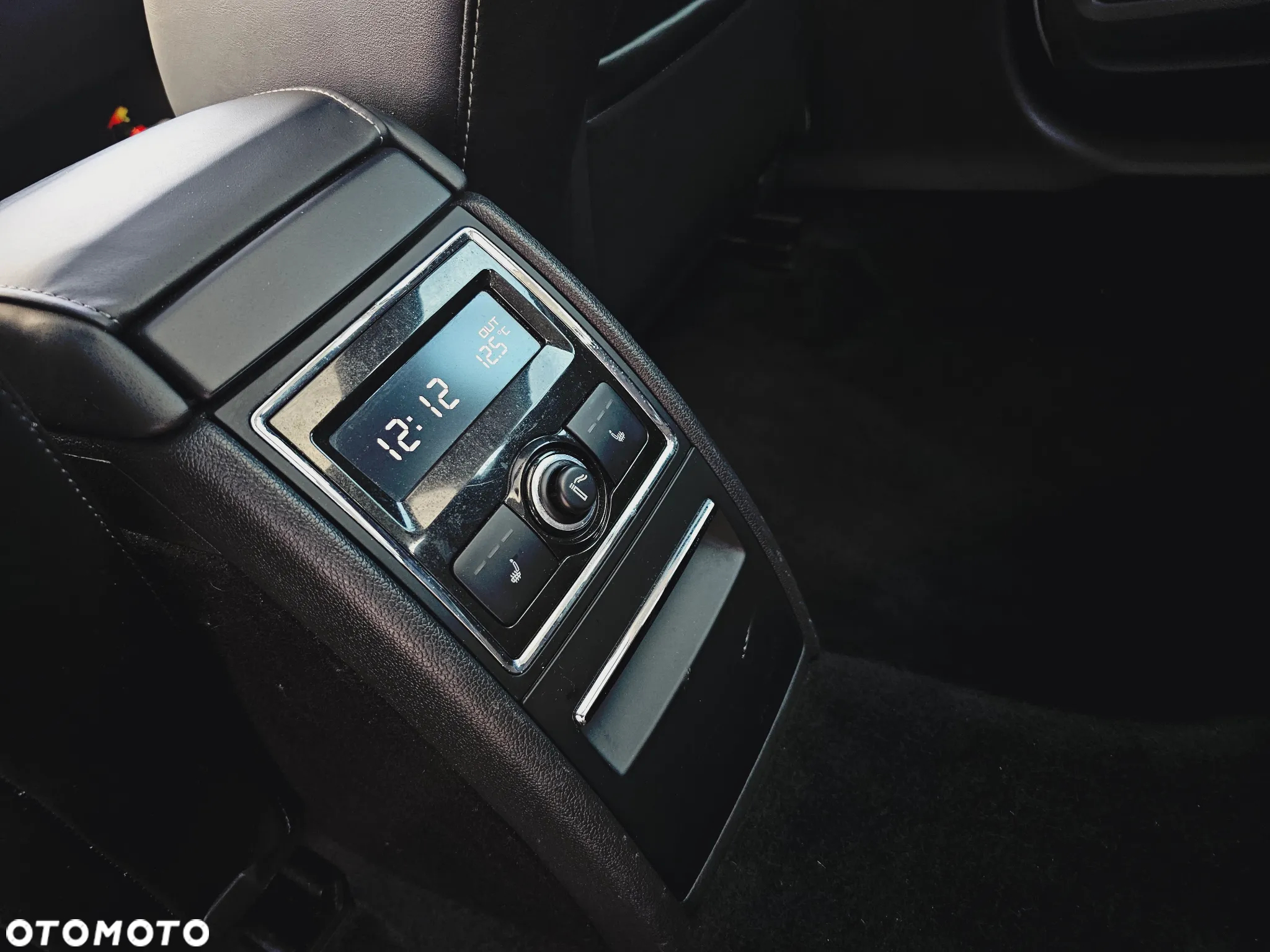 Skoda Superb 1.6 TDI Platinum - 30