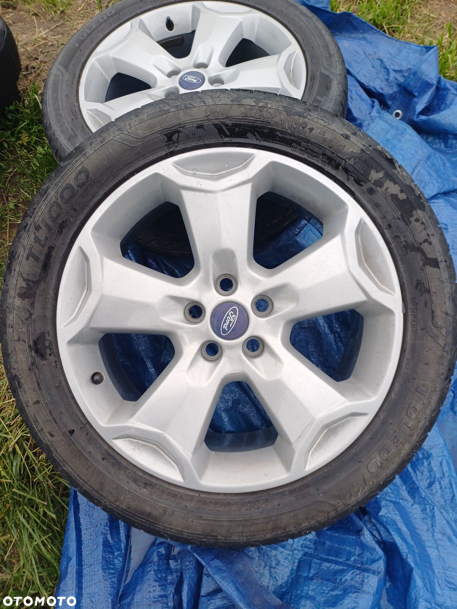 Koła 18 cali z oponami 5x108 ET 52.5 - 4